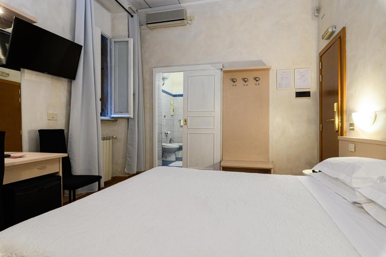 Hotel Julia Roma Eksteriør bilde