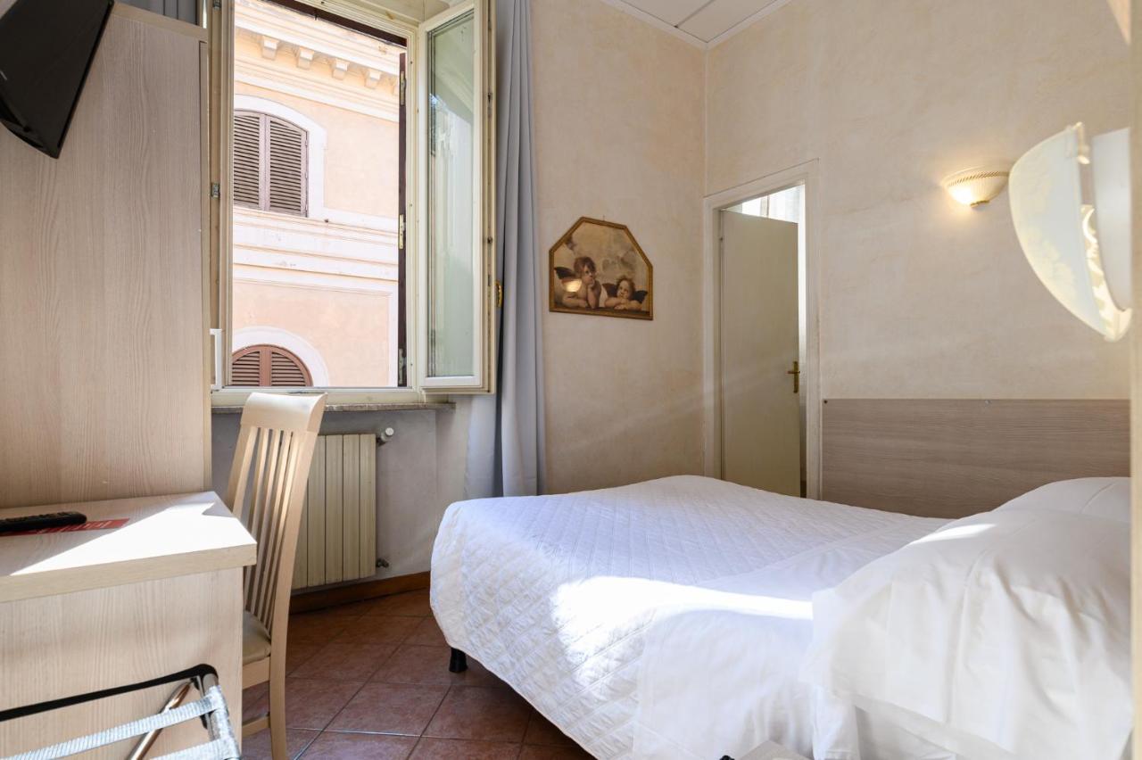 Hotel Julia Roma Eksteriør bilde
