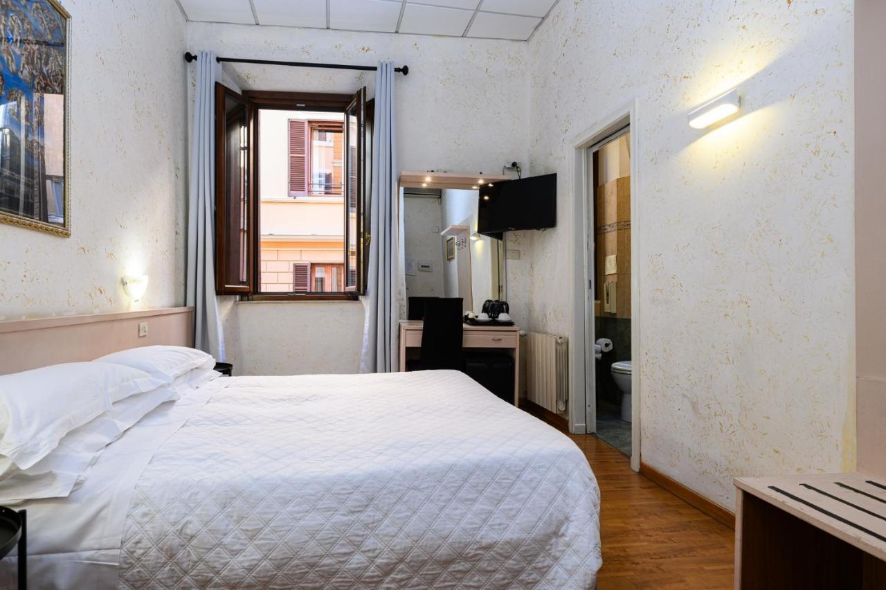 Hotel Julia Roma Eksteriør bilde