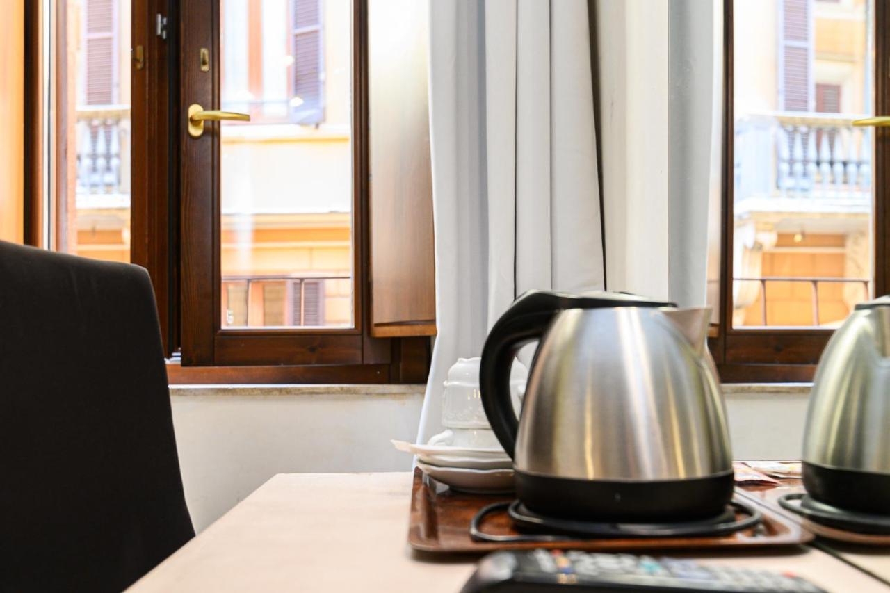 Hotel Julia Roma Eksteriør bilde