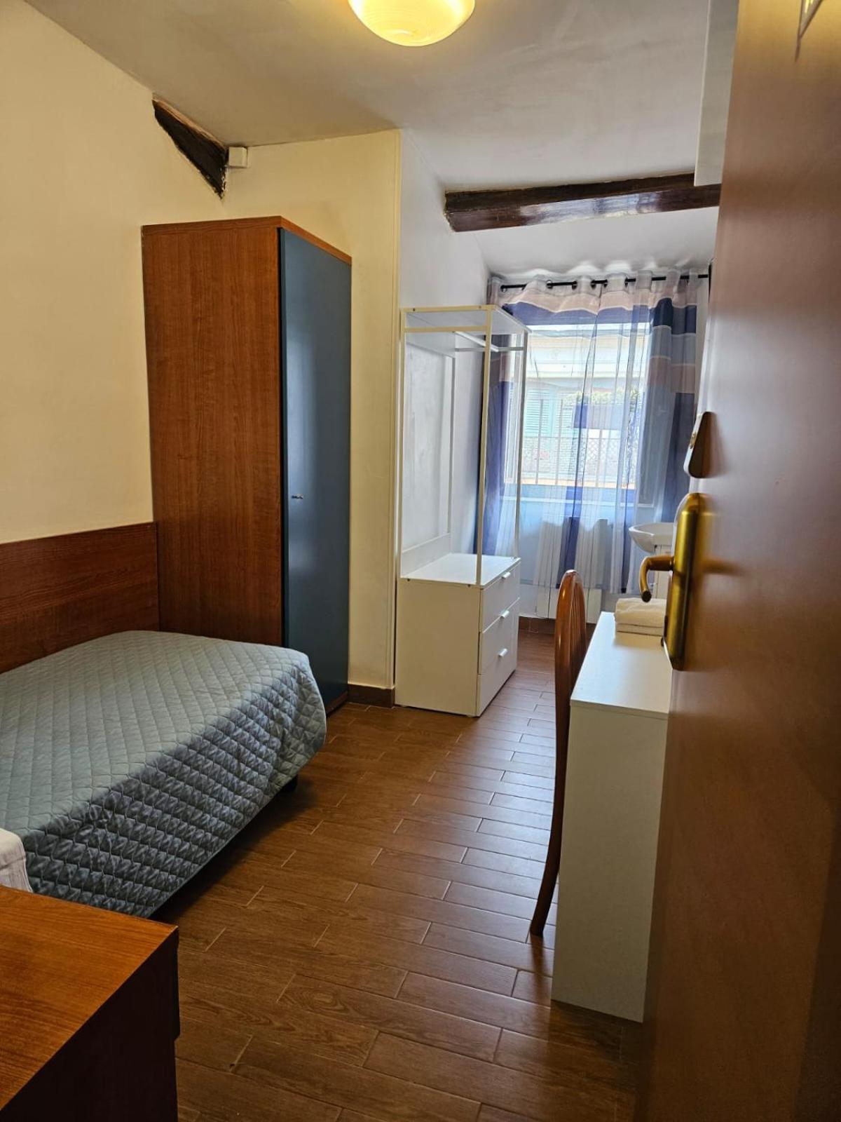 Hotel Julia Roma Eksteriør bilde