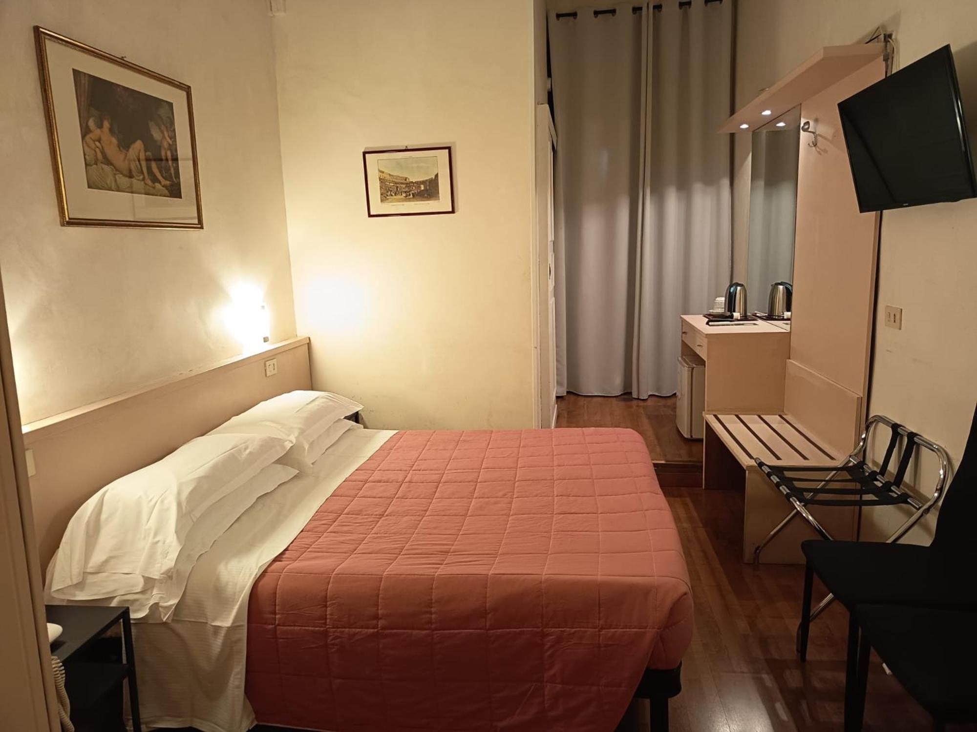 Hotel Julia Roma Eksteriør bilde